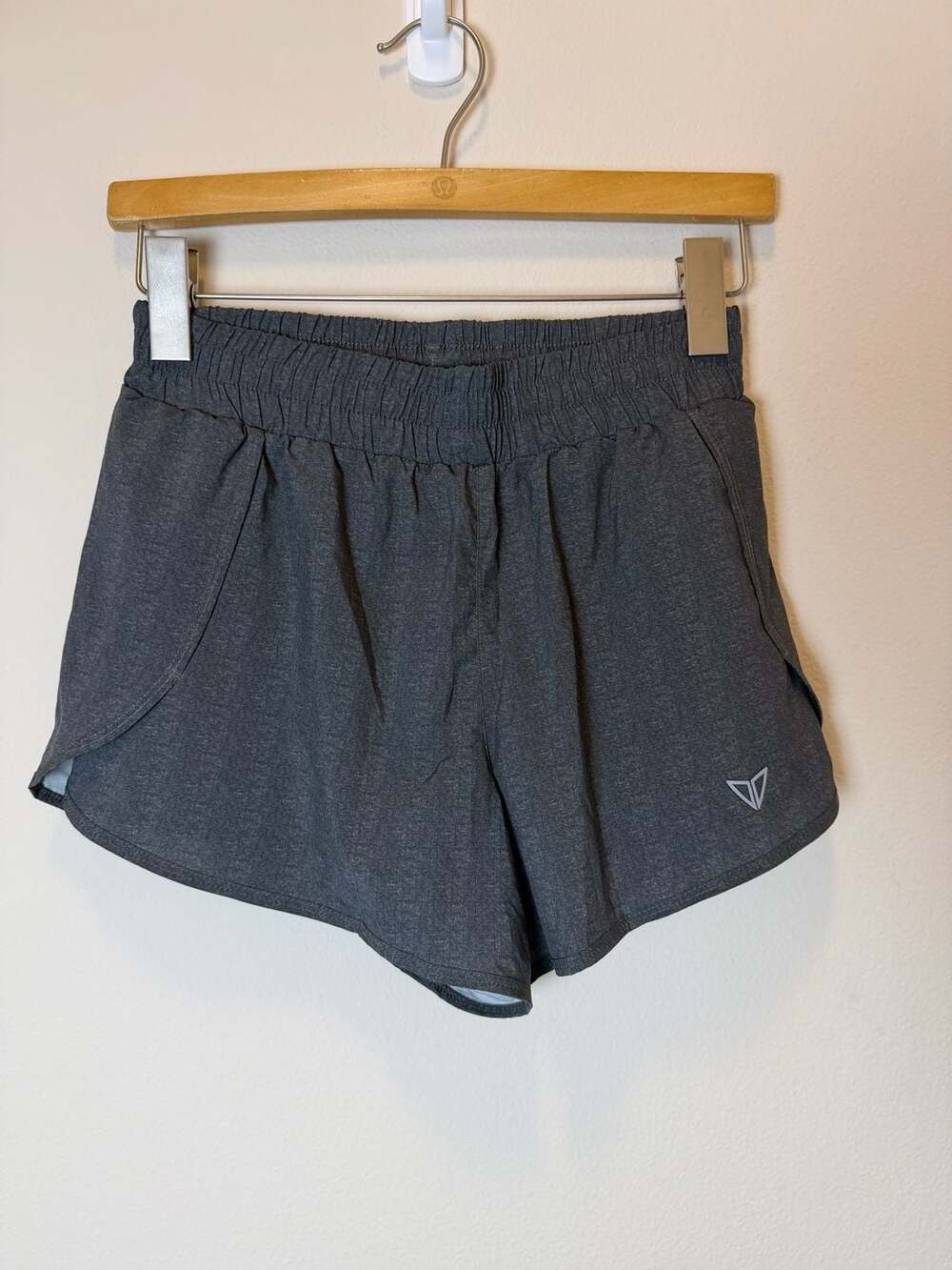 Korsa Athletic Shorts Size XS Gray Running